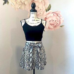 SHEIN Ribbed Cami Top & Snakeskin Print Shorts